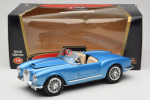 Lancia Aurelia B24 Spider Modrý Bburago 1:18 3010-M1 Kov – obrázek 8 z 8