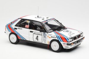 Lancia Delta HF 4WD #4 M. Alen / I. Kivimaki Martini Rally 1000 Lakes 1987 Kyosho 1:18 08960B Kov – obrázek 6 z 8