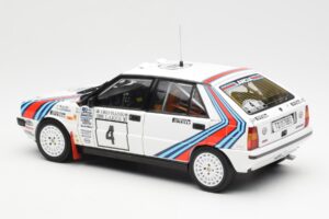 Lancia Delta HF 4WD #4 M. Alen / I. Kivimaki Martini Rally 1000 Lakes 1987 Kyosho 1:18 08960B Kov – obrázek 7 z 8