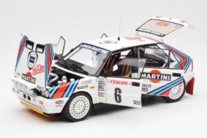 Lancia Delta HF 4WD #6 M. Biasion / T. Siviero Martini Rally Monte Carlo 1987 Kyosho 1:18 08960A Kov – obrázek 2 z 8