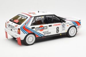 Lancia Delta HF 4WD #6 M. Biasion / T. Siviero Martini Rally Monte Carlo 1987 Kyosho 1:18 08960A Kov – obrázek 3 z 8