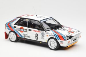 Lancia Delta HF 4WD #6 M. Biasion / T. Siviero Martini Rally Monte Carlo 1987 Kyosho 1:18 08960A Kov – obrázek 6 z 8