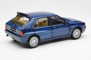 Lancia Delta HF Integrale Evo II Modrý Kyosho 1:18 08341BL Kov – obrázek 3 z 8