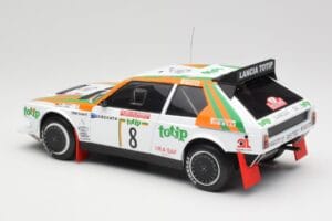 Lancia Delta S4 #8 D. Cerrato / G. Cerri Rally San Remo 1986 IXO 1:18 18RMC133 Kov – obrázek 5 z 6