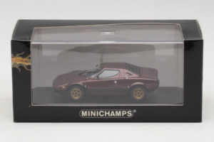 Lancia Stratos Burgundy Červená Minichamps 1:43 LANCIA001 Kov – obrázek 4 z 4