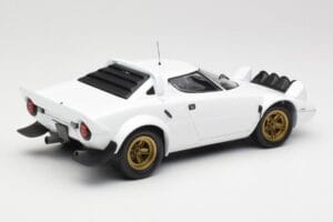 Lancia Stratos HF Stradale Bílý Minichamps 1:18 155741700 Kov – obrázek 2 z 6