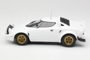 Lancia Stratos HF Stradale Bílý Minichamps 1:18 155741700 Kov – obrázek 3 z 6