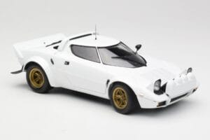 Lancia Stratos HF Stradale Bílý Minichamps 1:18 155741700 Kov – obrázek 4 z 6