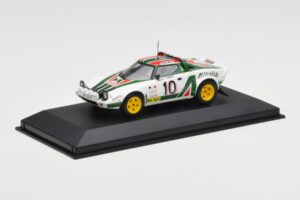 Lancia Stratos #10 Team Alitalia S. Munari / S. Maiga Rally Monte Carlo 1976 Minichamps 1:43 430761210 Kov – obrázek 2 z 4