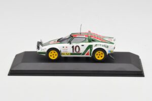 Lancia Stratos #10 Team Alitalia S. Munari / S. Maiga Rally Monte Carlo 1976 Minichamps 1:43 430761210 Kov