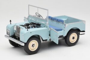 Land Rover 88 Series I RAF Blue Minichamps 1:18 150168908 Kov – obrázek 2 z 8