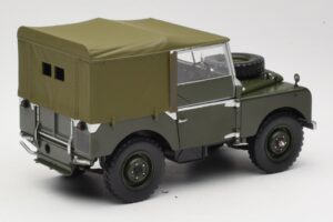 Land Rover 88 Series I Matt Green Minichamps 1:18 150168909 Kov – obrázek 3 z 8