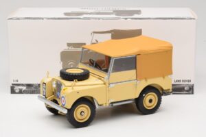 Land Rover 88 Series I RAF Beige Minichamps 1:18 150168911 Kov – obrázek 8 z 8