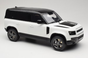 Land Rover Defender 110 L663 GT Spirit 1:12 GT554 Pryskyřice – obrázek 4 z 6
