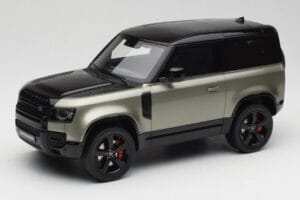 Land Rover Defender 90 HSE P400 L663 Pangea Green Metallic GT Spirit 1:18 GT517 Pryskyřice