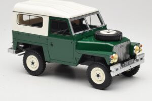 Land Rover Lightweight Series III Hard Top Tmavě Zelený BoS Models 1:18 BOS355 Pryskyřice – obrázek 4 z 6