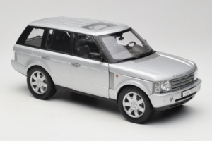 Land Rover Range Rover L322 Stříbrný Welly 1:18 12536W Kov – obrázek 6 z 8