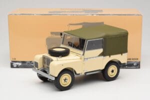 Land Rover Series I 88 Sand Beige Mat Minichamps 1:18 150168905 Kov – obrázek 8 z 8