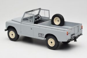 Land Rover Series II 109 Pickup Šedý MCG 1:18 MCG18092 Kov – obrázek 5 z 6