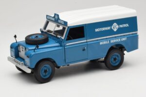 Land Rover Series III 109 Soft Top Motorway Patrol Modrý Eagles Race 1:18 4403 Kov