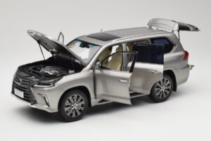 Lexus LX570 Sonic Titanový Kyosho 1:18 08955T Kov – obrázek 2 z 8