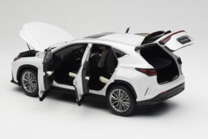 Lexus NX450h+ AZ20 Bílý Kyosho 1:18 08968Q Pryskyřice – obrázek 5 z 8