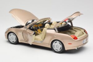Lexus SC430 Béžový Maisto 1:18 31629 Kov – obrázek 5 z 8