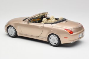 Lexus SC430 Béžový Maisto 1:18 31629 Kov – obrázek 7 z 8