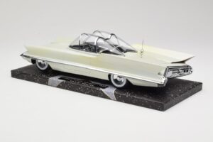 Lincoln Futura Concept Bílý Minichamps 1:18 107082030 Kov – obrázek 5 z 6