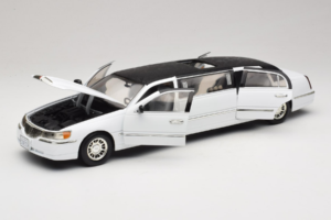 Lincoln Limousine Bílý Sun Star 1:18 1260 Kov – obrázek 2 z 8