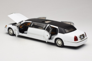 Lincoln Limousine Bílý Sun Star 1:18 1260 Kov – obrázek 5 z 8