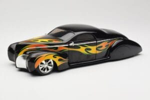Lincoln Zephyr Scrape Custom Černý s Plameny Hot Wheels 1:18 57319 Kov