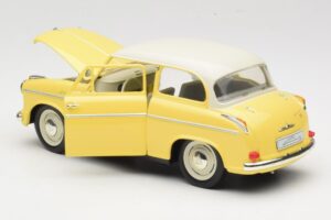 Lloyd Alexander TS Žlutý Revell 1:18 08958 Kov – obrázek 5 z 8