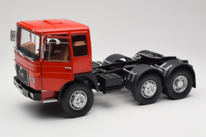 MAN 16304 F7 Červený Road Kings 1:18 RK180053 Kov – obrázek 2 z 8