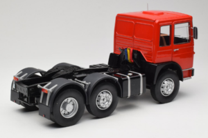 MAN 16304 F7 Červený Road Kings 1:18 RK180053 Kov – obrázek 3 z 8