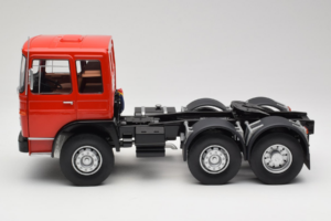 MAN 16304 F7 Červený Road Kings 1:18 RK180053 Kov – obrázek 4 z 8