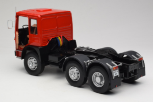 MAN 16304 F7 Červený Road Kings 1:18 RK180053 Kov – obrázek 5 z 8