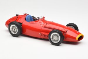 Maserati 250F J-M. Fangio F1 World Champion 1957 CMC 1:18 M-051 Kov – obrázek 6 z 6