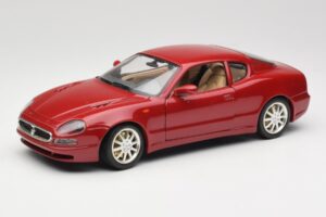 Maserati 3200 GT Tmavě Červený Bburago 1:18 3341-M2 Kov
