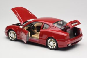 Maserati 3200 GT Tmavě Červený Bburago 1:18 3341-M2 Kov – obrázek 5 z 8