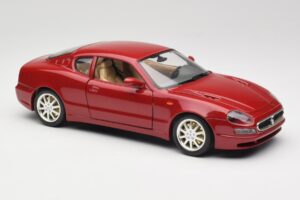 Maserati 3200 GT Tmavě Červený Bburago 1:18 3341-M2 Kov – obrázek 6 z 8
