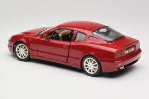 Maserati 3200 GT Tmavě Červený Bburago 1:18 3341-M2 Kov – obrázek 7 z 8