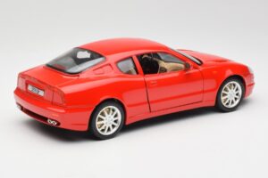 Maserati 3200 GT Červený Bburago 1:18 3341 Kov – obrázek 3 z 8