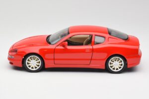 Maserati 3200 GT Červený Bburago 1:18 3341 Kov – obrázek 4 z 8