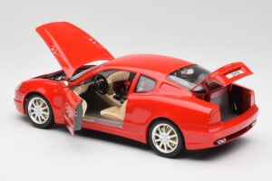 Maserati 3200 GT Červený Bburago 1:18 3341 Kov – obrázek 5 z 8