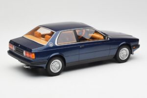 Maserati Biturbo Coupe Tmavě Modrá Metalíza Minichamps 1:18 107123500 Kov – obrázek 2 z 6