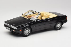 Maserati BiTurbo Spyder Černý Minichamps 1:18 107123531 Pryskyřice