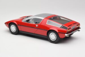 Maserati Bora Červený & Stříbrný Minichamps 1:18 107123721 Pryskyřice – obrázek 5 z 6