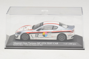 Maserati GranTurismo MC GT4 #12 Sperati / La Mazza Maserati MC 2010 Minichamps 1:43 400101212 Kov – obrázek 4 z 5
