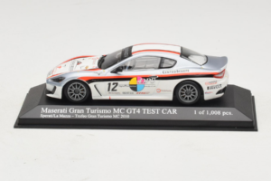 Maserati GranTurismo MC GT4 #12 Sperati / La Mazza Maserati MC 2010 Minichamps 1:43 400101212 Kov